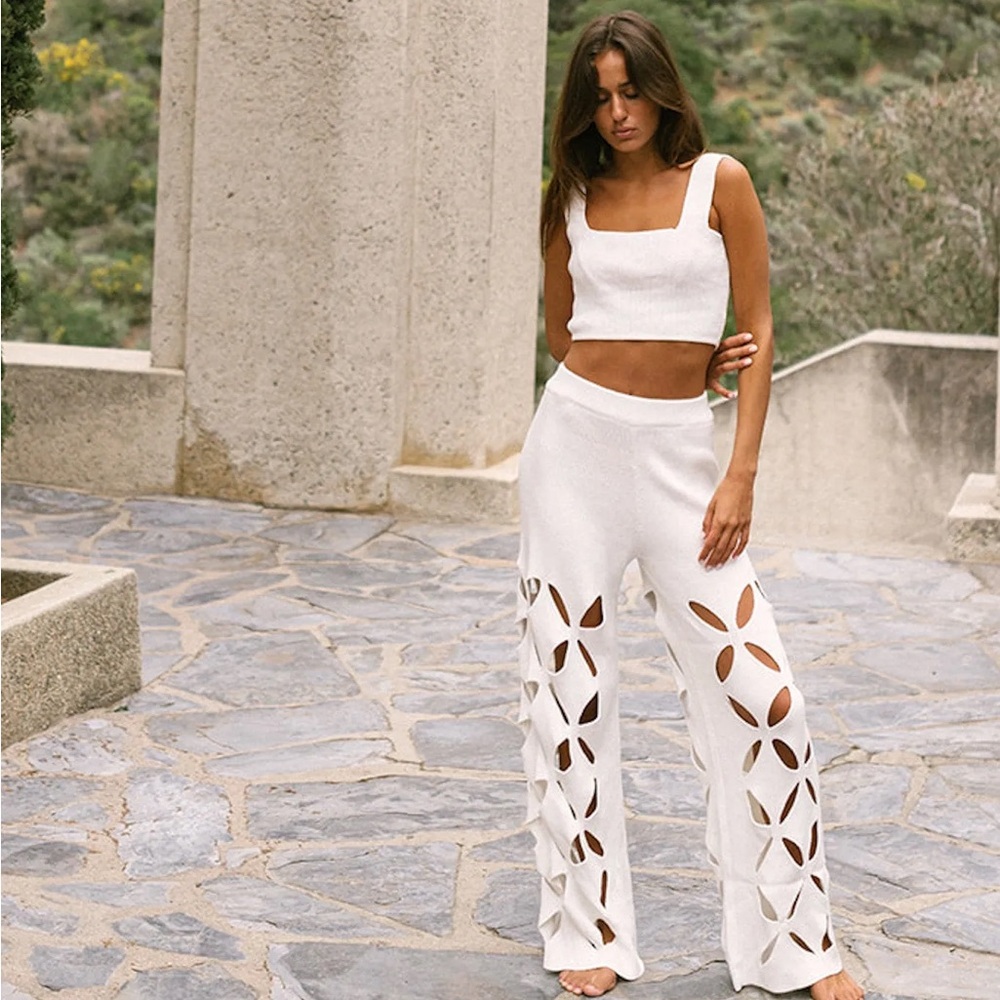 YLLW the Label Taurus Knit Set in White - Picture 2 of 4